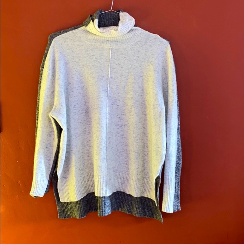 Like brand new Athleta sweater